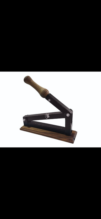 بادام شکن تینا